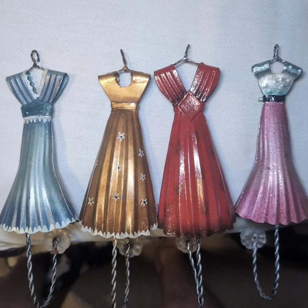 VTG Dress Shape Hooks W/ Wall Mounted Hanger Decorative Hanger Hook 17